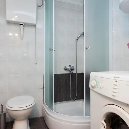 Do Want To Fully Enjoy Old Town Apartment